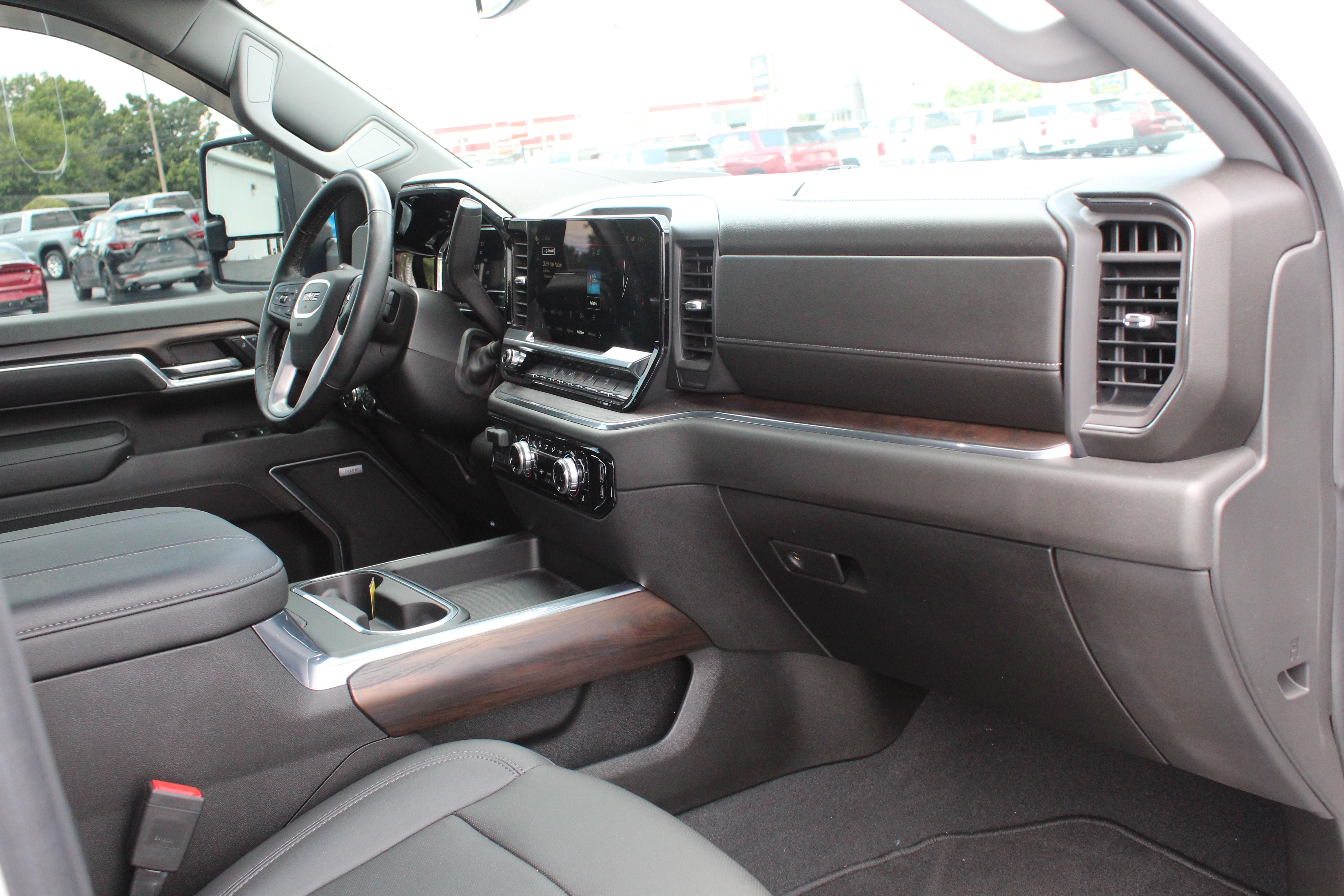 2024 GMC Sierra 2500 HD SLT