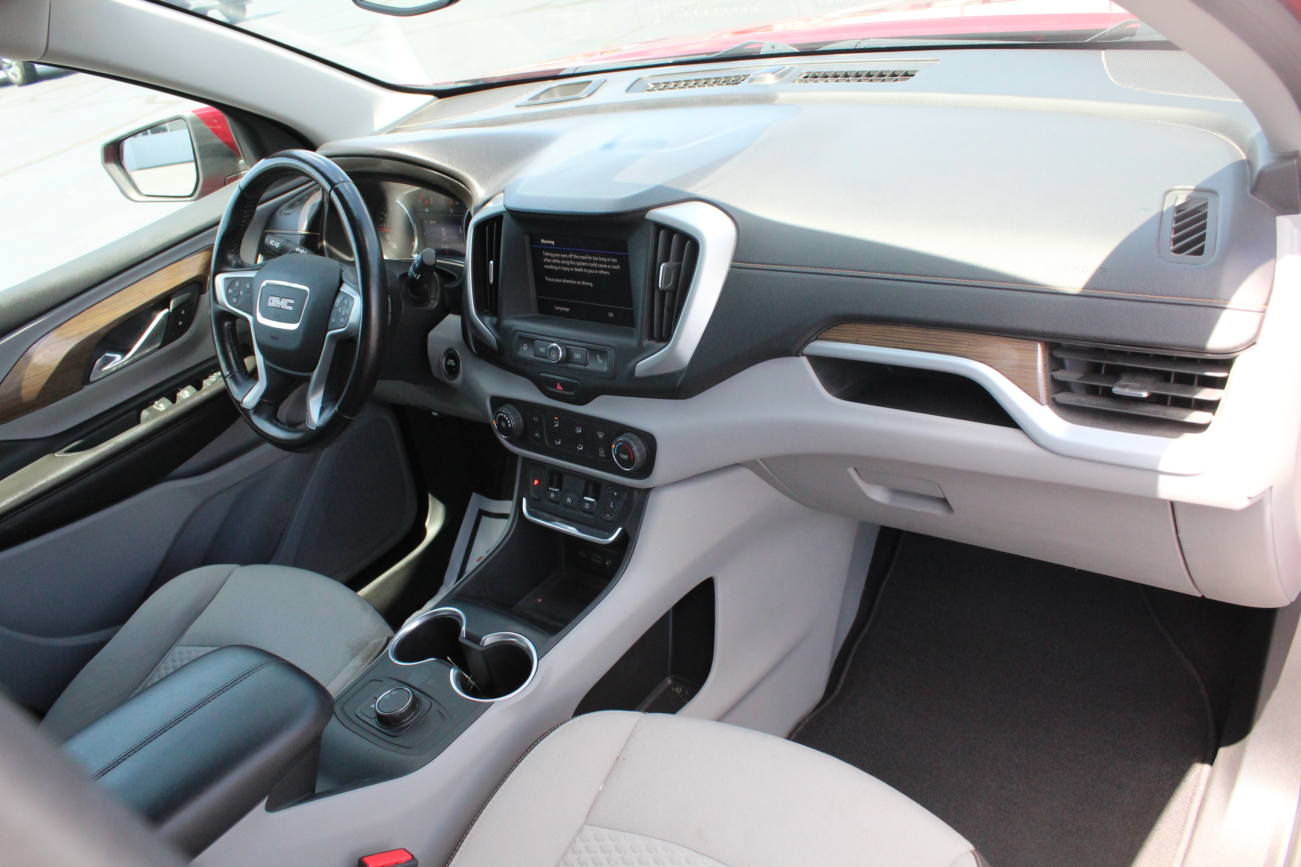 2021 GMC Terrain SLE
