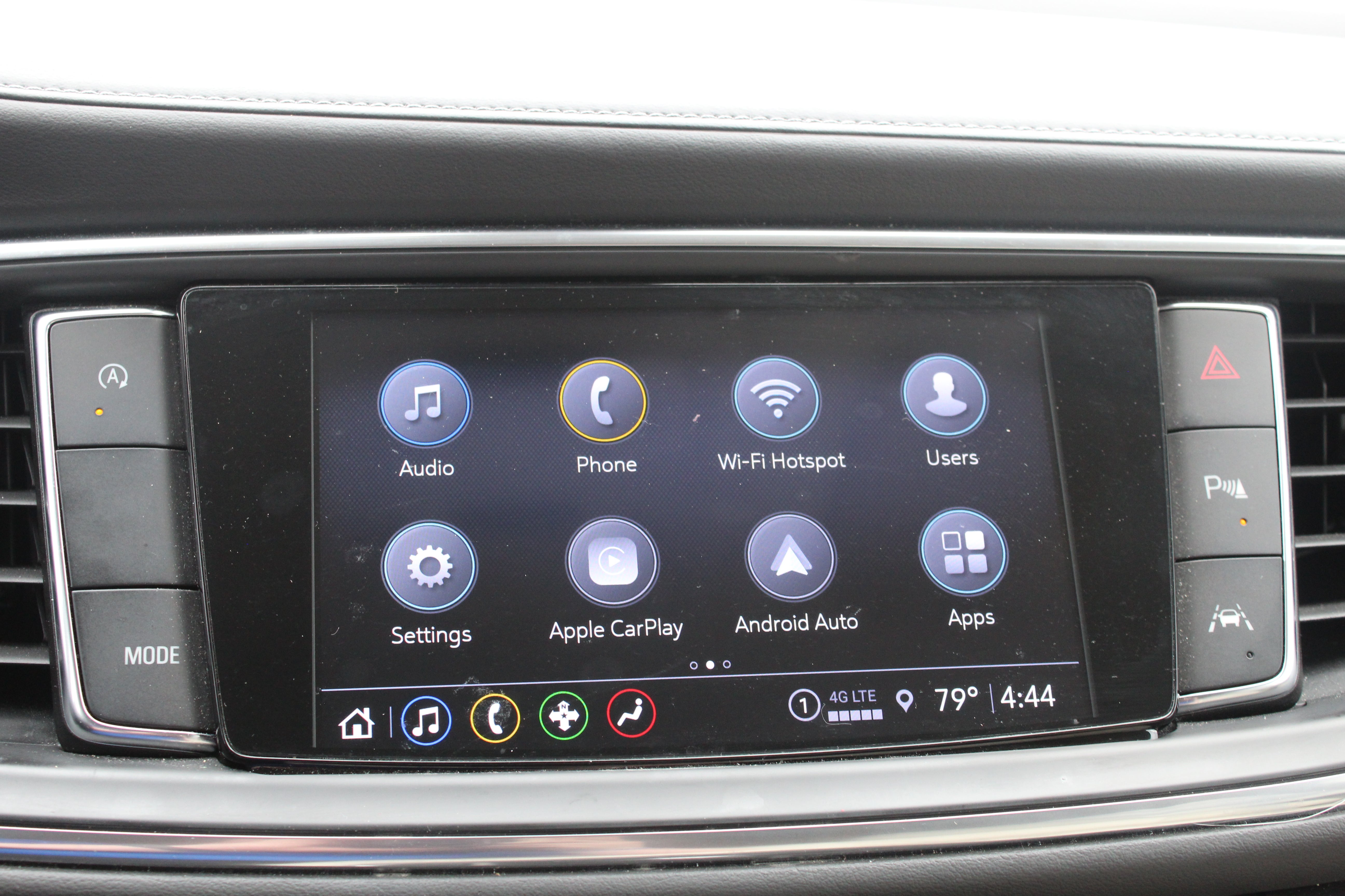 2024 Buick Enclave Essence