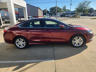 2017 Chrysler 200 Limited Platinum