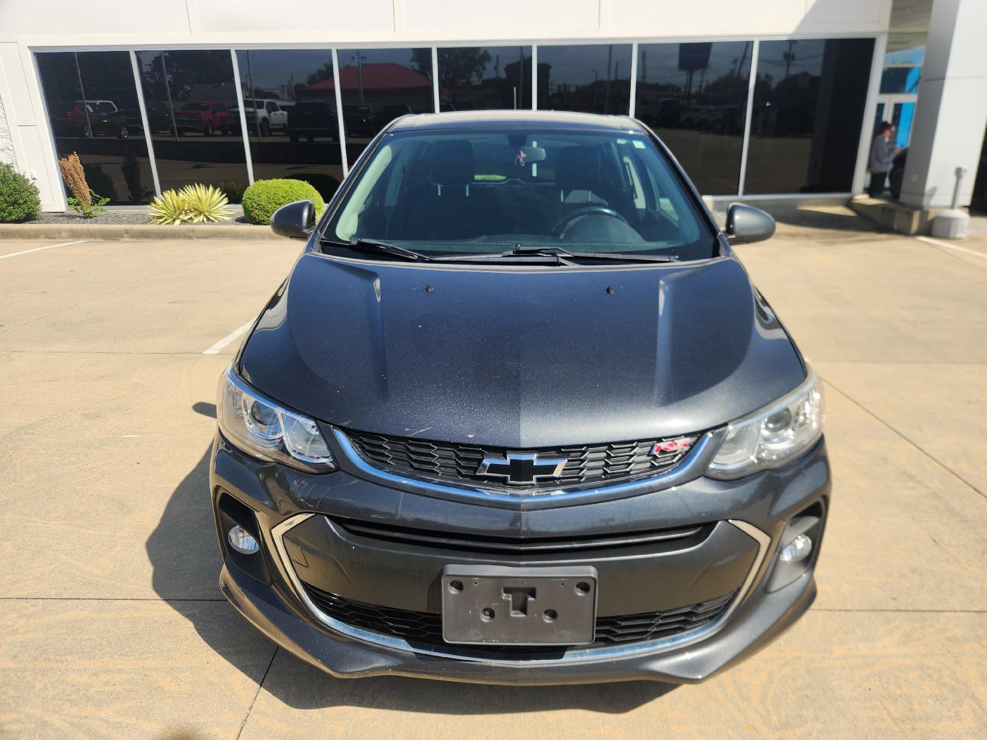 Used 2018 Chevrolet Sonic LT with VIN 1G1JD6SHXJ4122561 for sale in Nashville, IL