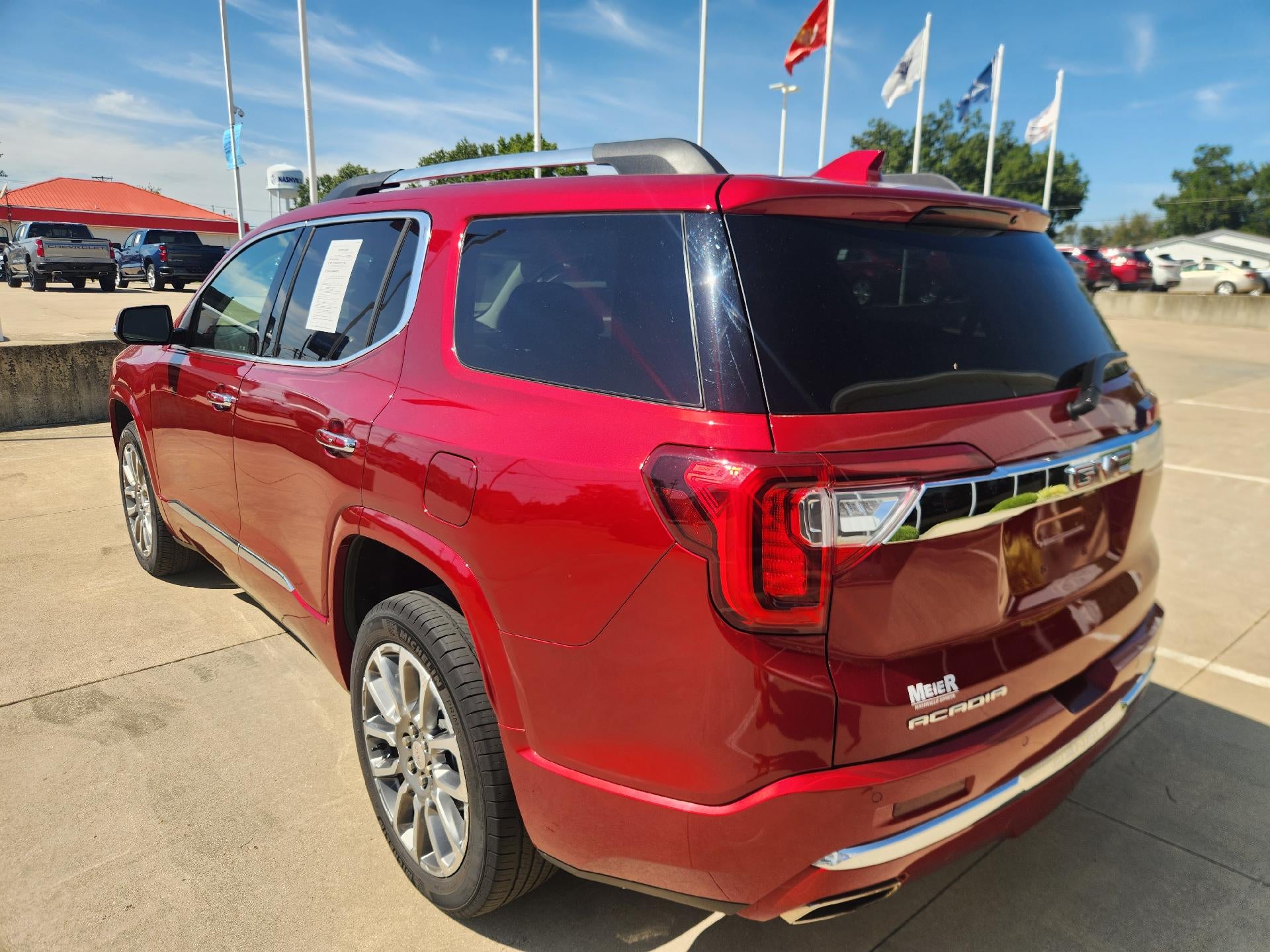 2023 GMC Acadia Denali