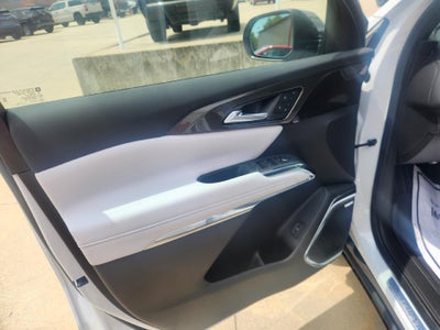 2026 Chevrolet Traverse Base