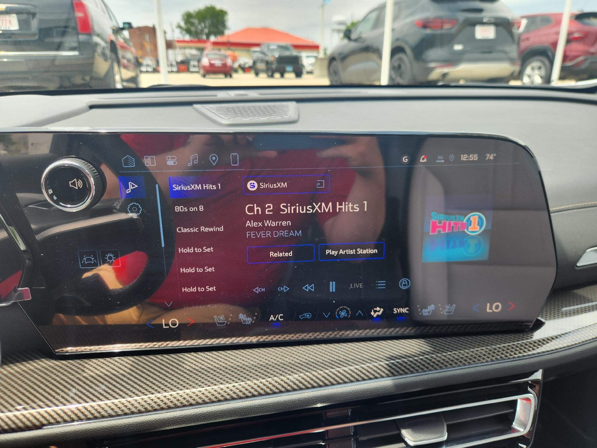 2026 Chevrolet Traverse Base