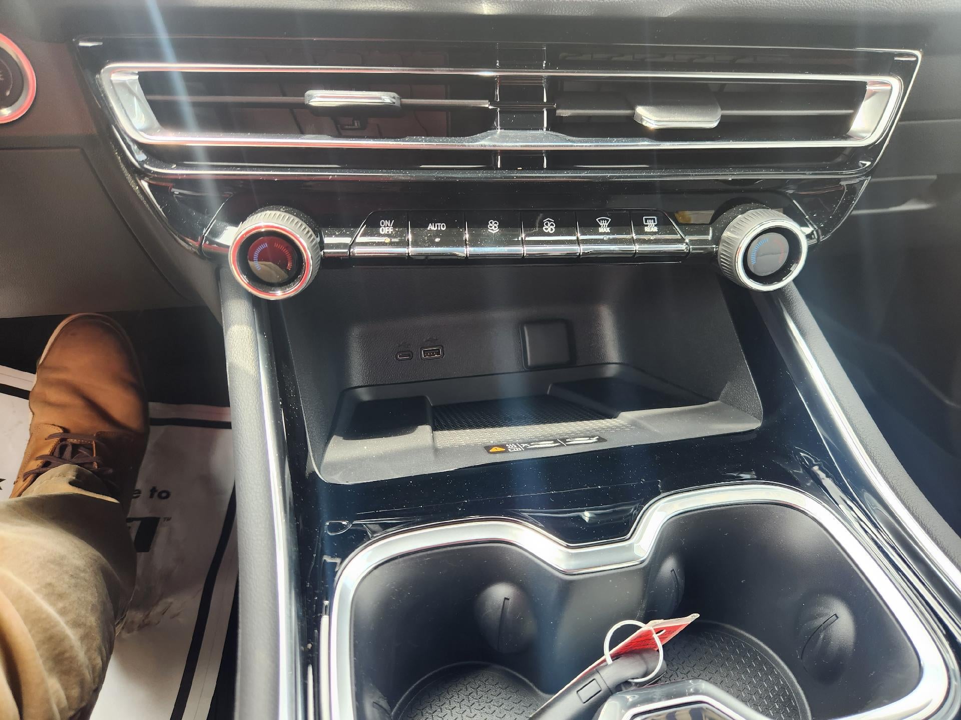 2026 Chevrolet Traverse Base