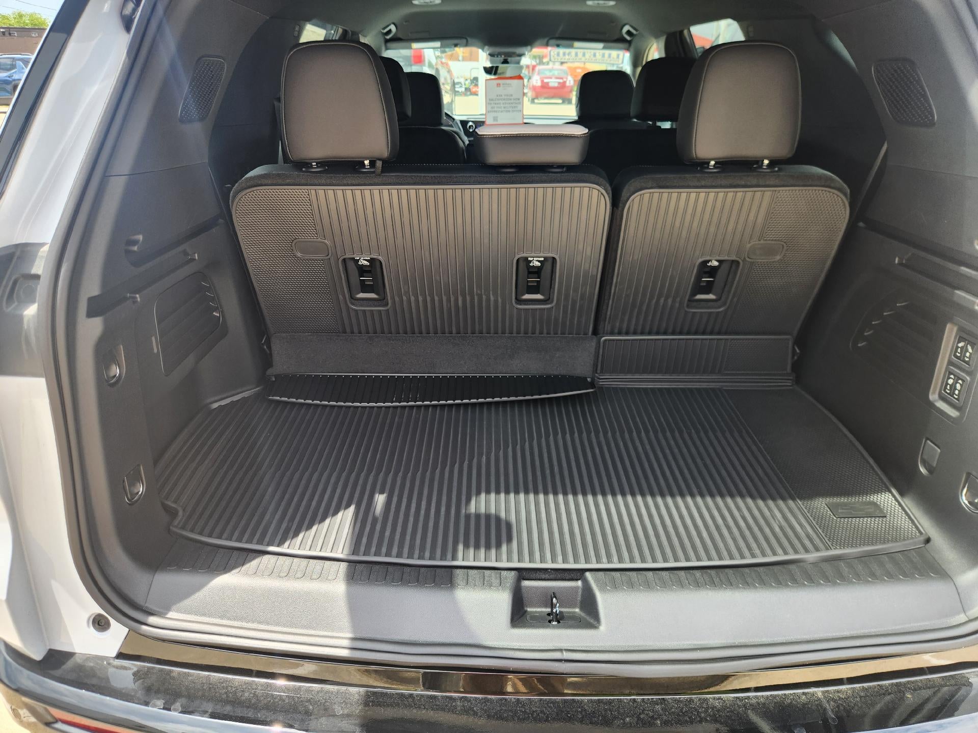 2026 Chevrolet Traverse Base