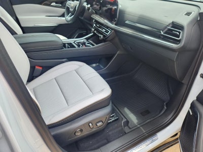 2026 Chevrolet Traverse Base