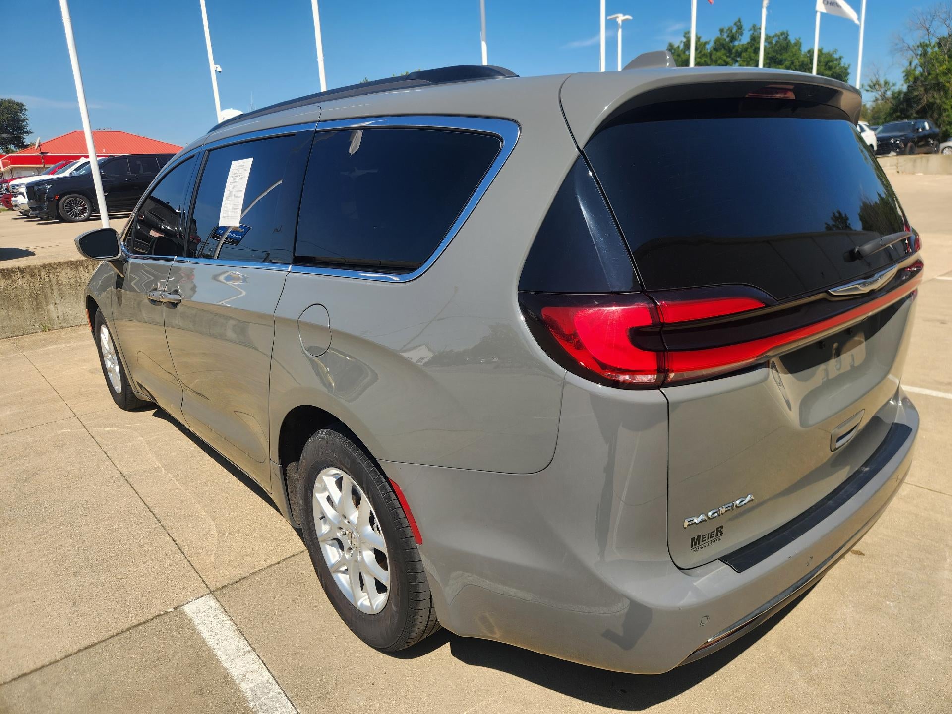 2022 Chrysler Pacifica Touring L