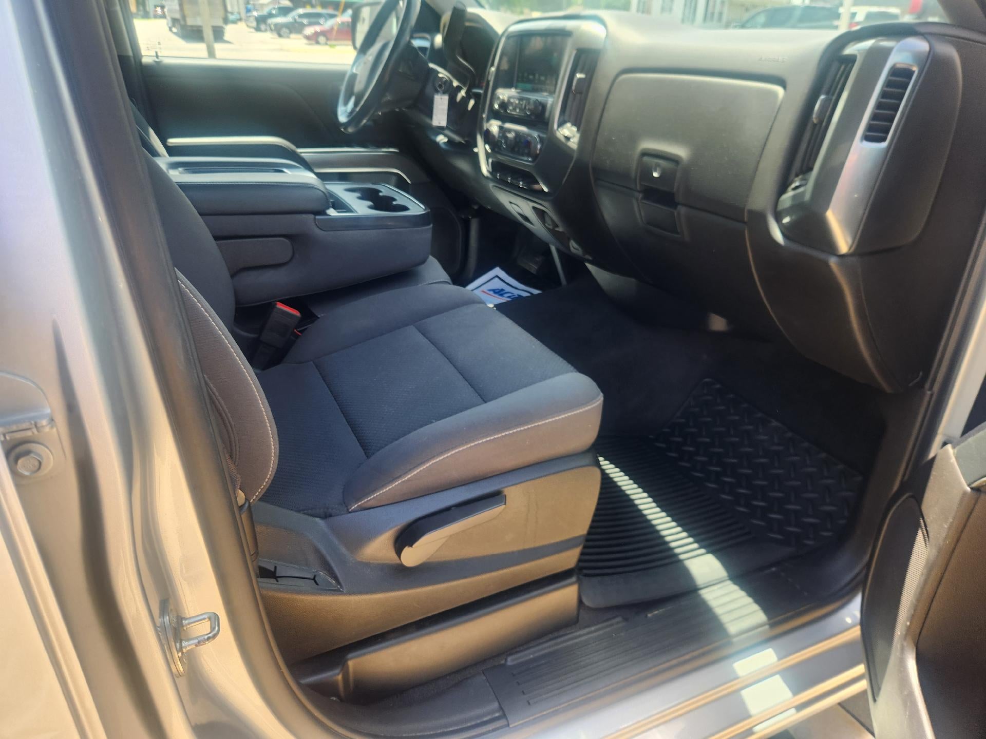2019 Chevrolet Silverado LD LT