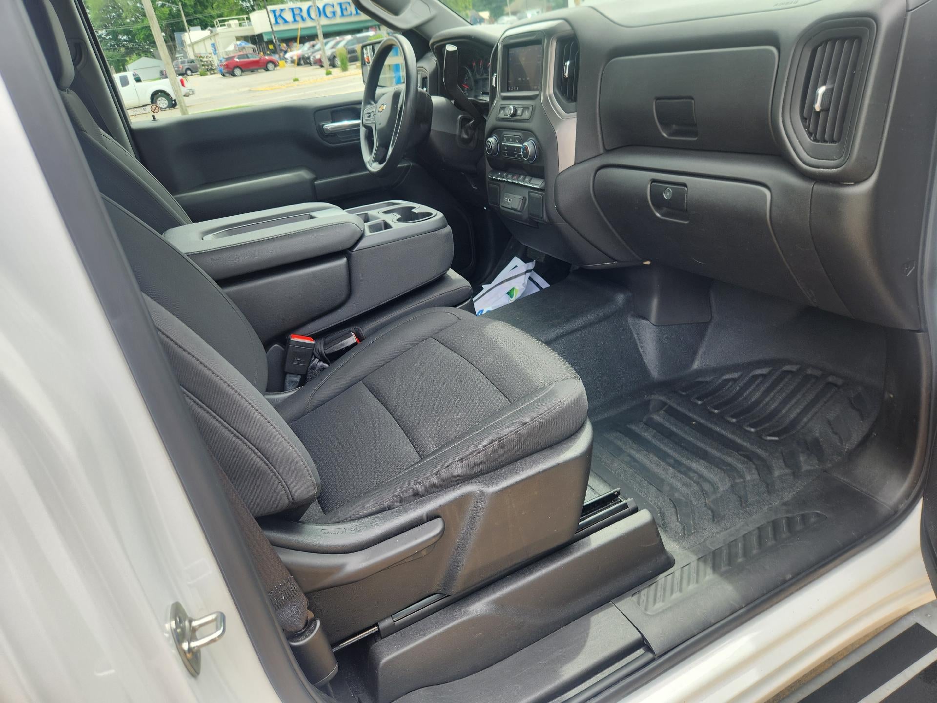 2025 Chevrolet Silverado 1500 WT