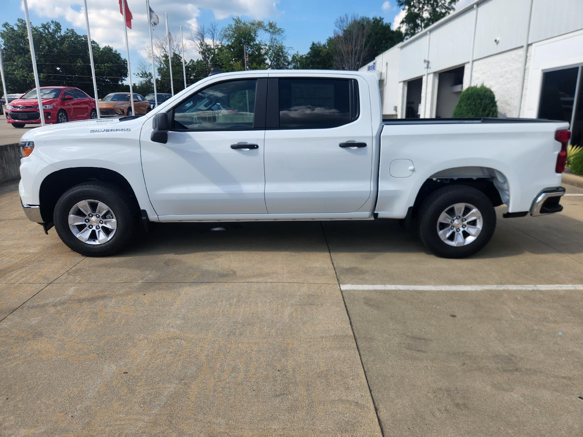 2025 Chevrolet Silverado 1500 WT