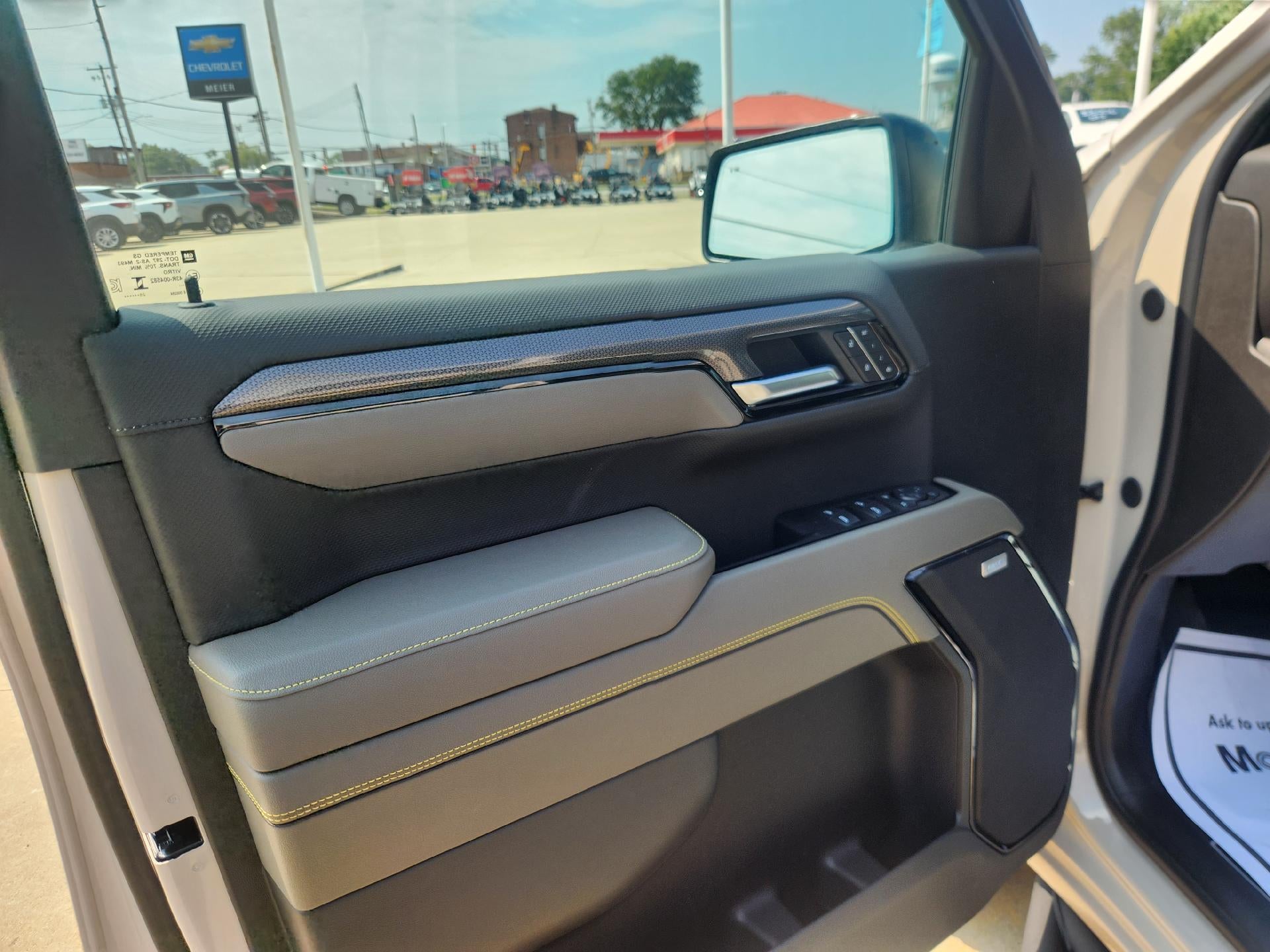 2026 Chevrolet Silverado 1500 ZR2 - Photo 10