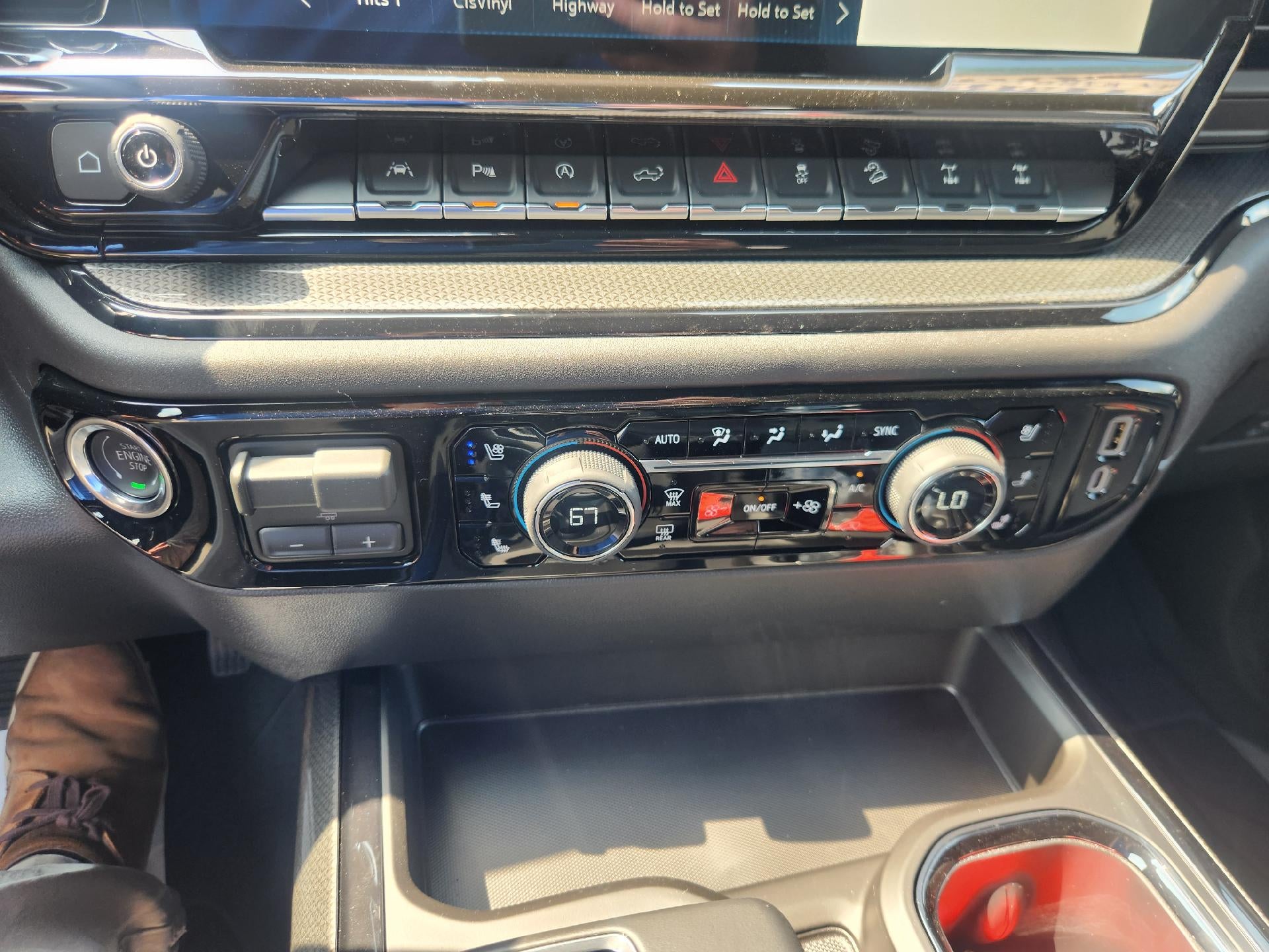2026 Chevrolet Silverado 1500 ZR2 - Photo 16