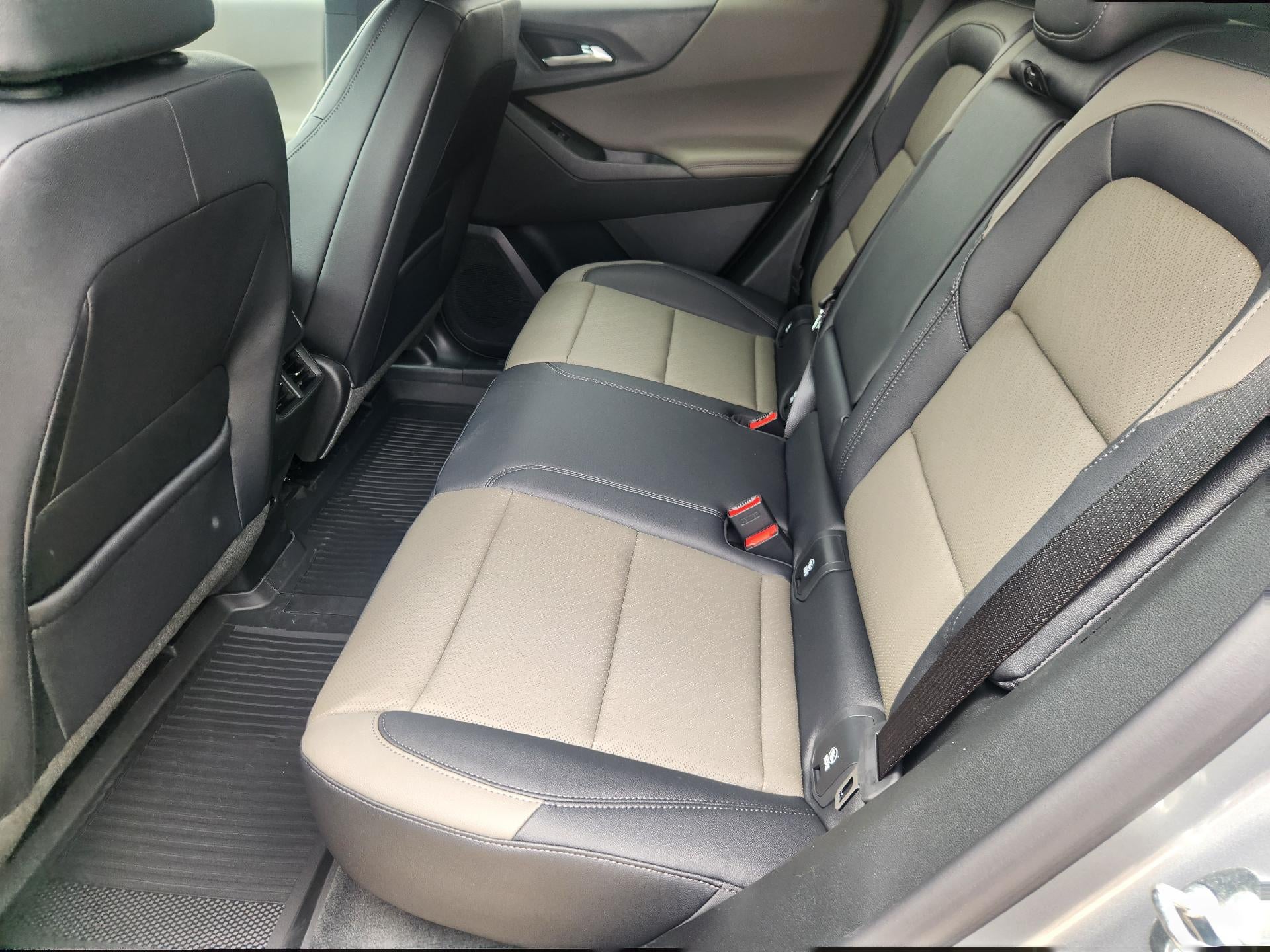 2026 Chevrolet Equinox Base