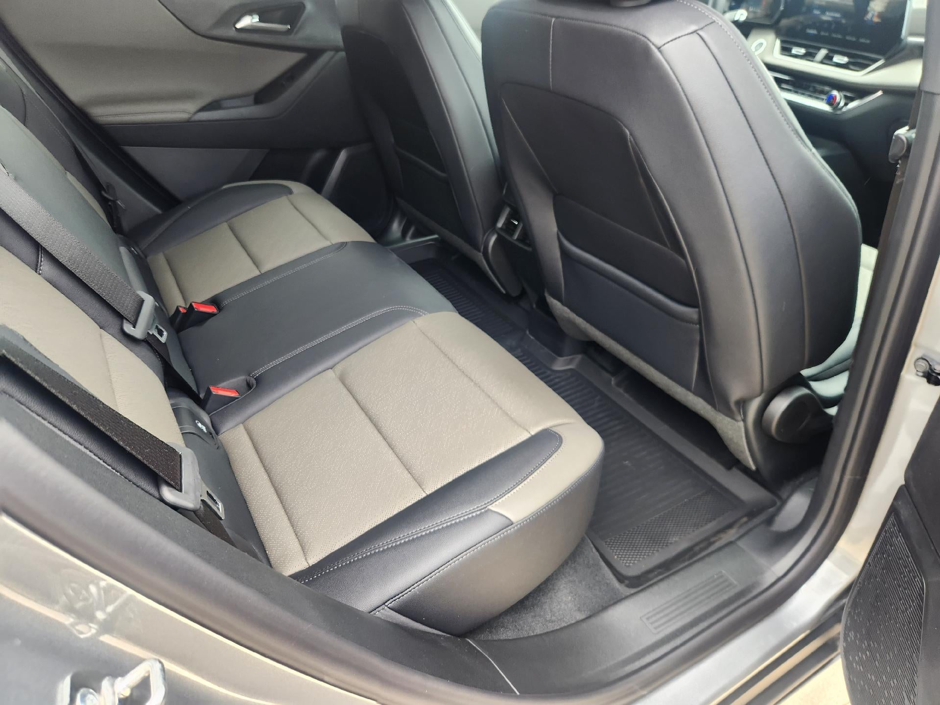 2026 Chevrolet Equinox Base
