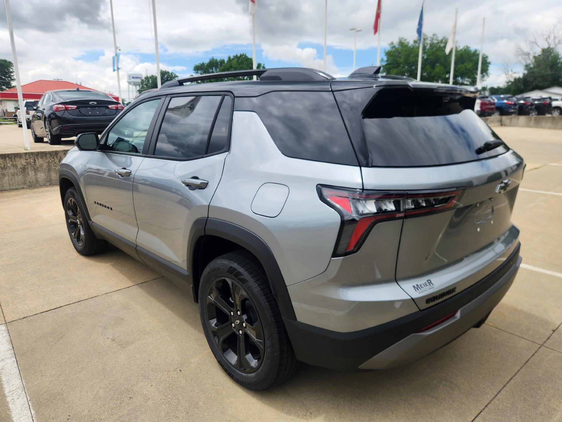 2026 Chevrolet Equinox Base