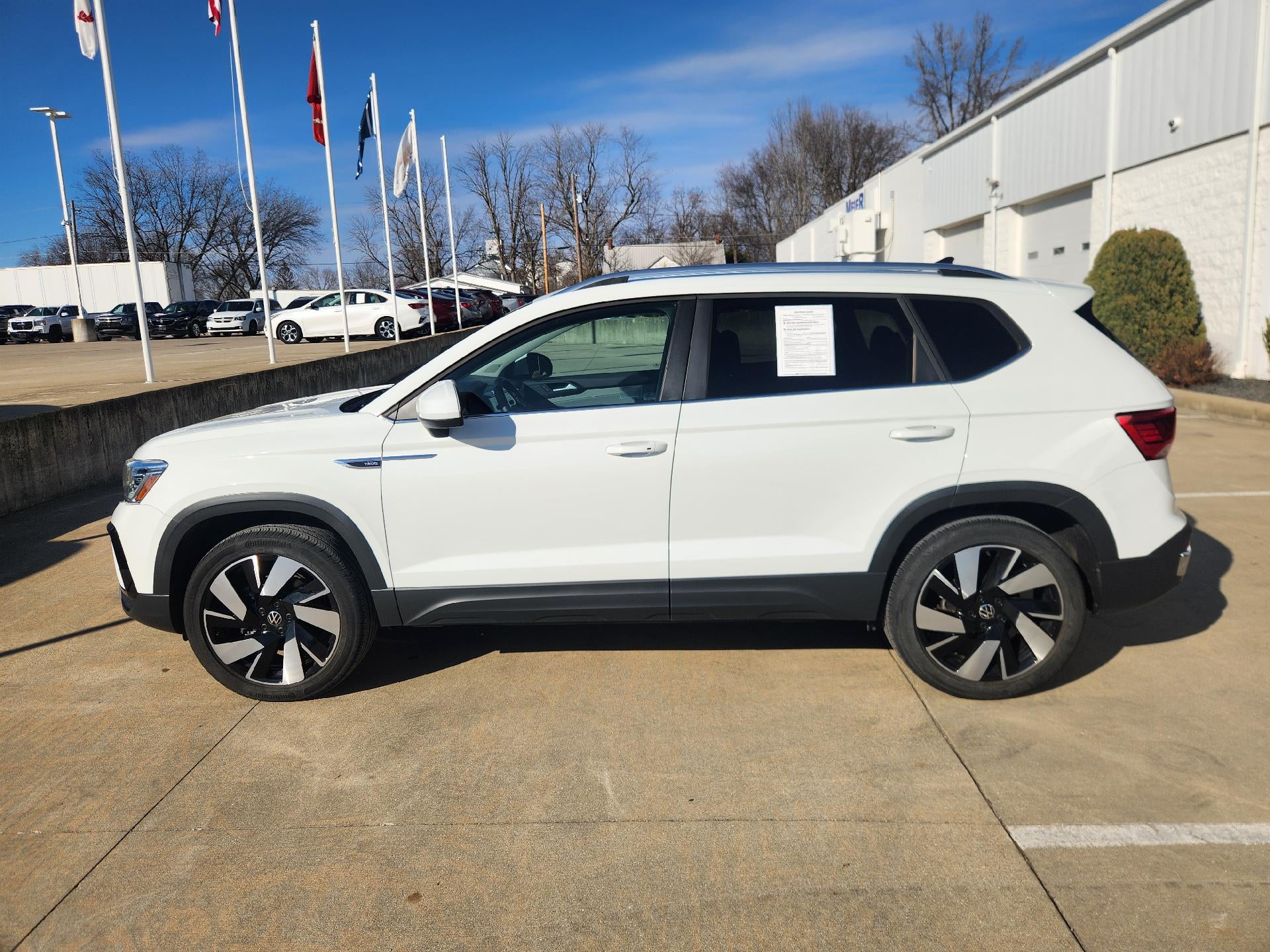 2023 Volkswagen Taos SEL