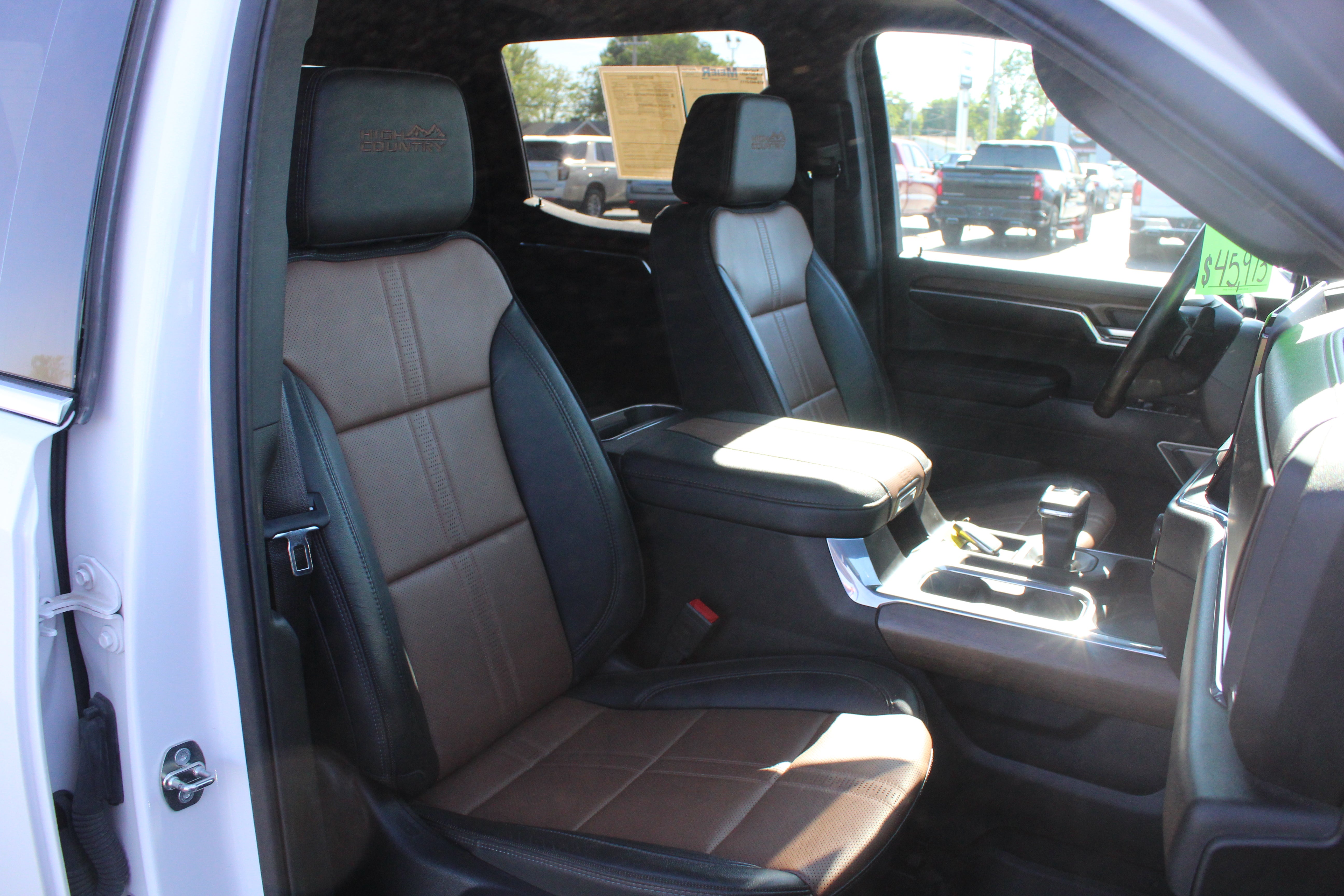 2023 Chevrolet Silverado 1500 High Country